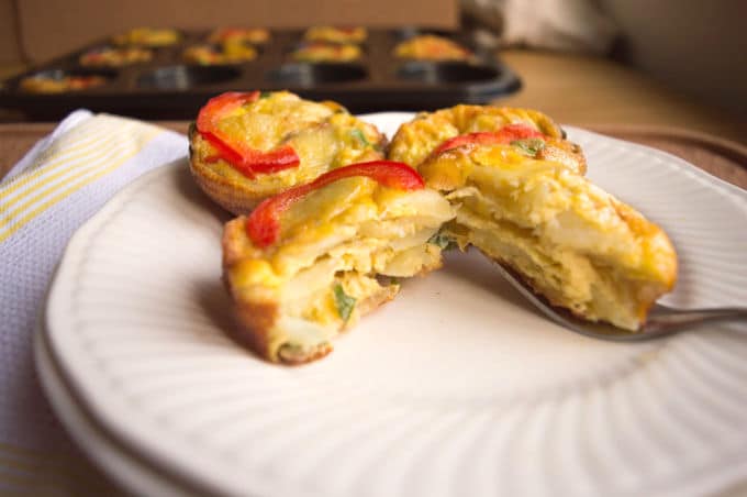 Spanish Omelette Muffins | mygutfeeling.eu