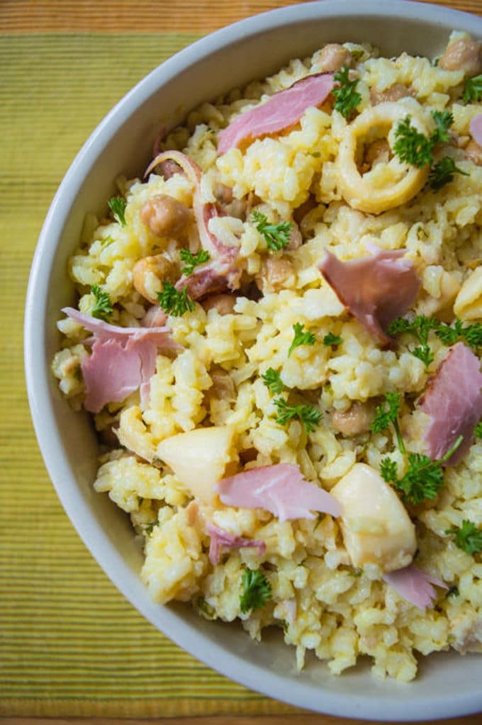Calamari Rice Pilaf with Ham | mygutfeeling.eu #mediterranean #lowfodmap